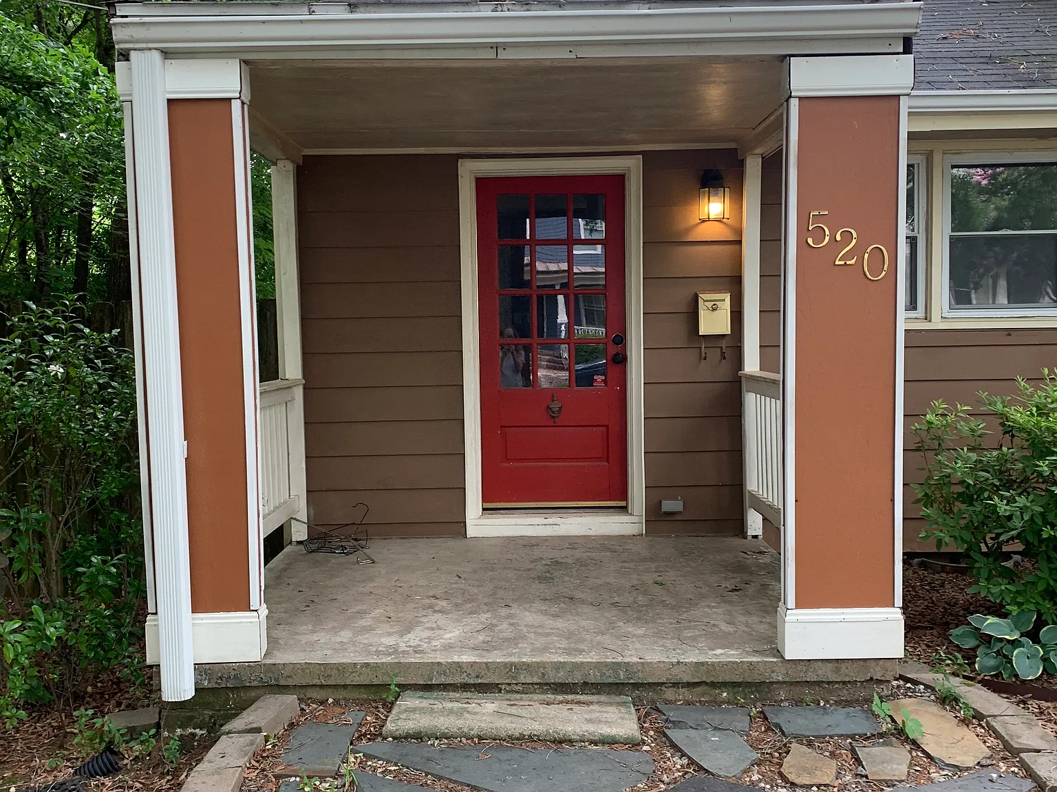 2 bed, 630 sqft, $2,000 — Photo 2