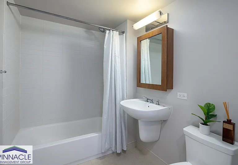 1009 Kapiolani Blvd #4101 — Photo 22