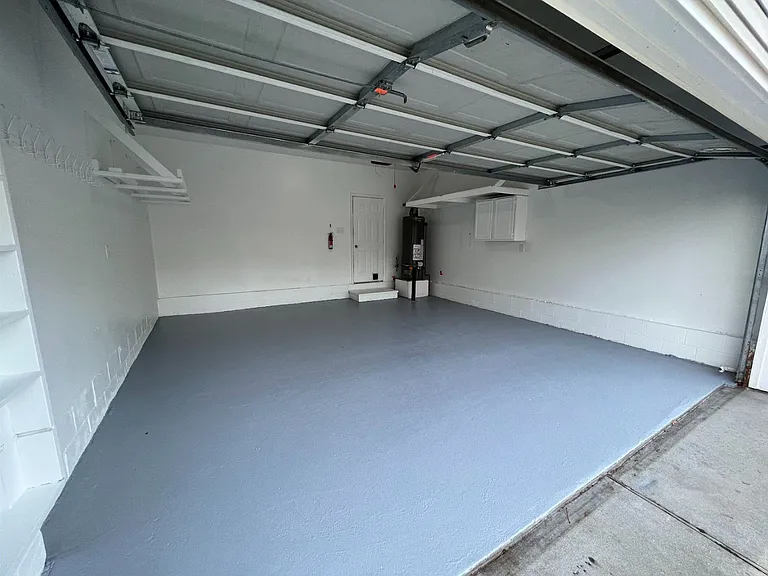 433 Garcia Dr — Photo 29