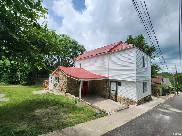 316 Swan St, Hannibal, MO 63401