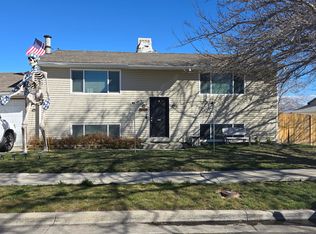 7518 W Adams Rd, Magna, UT 84044