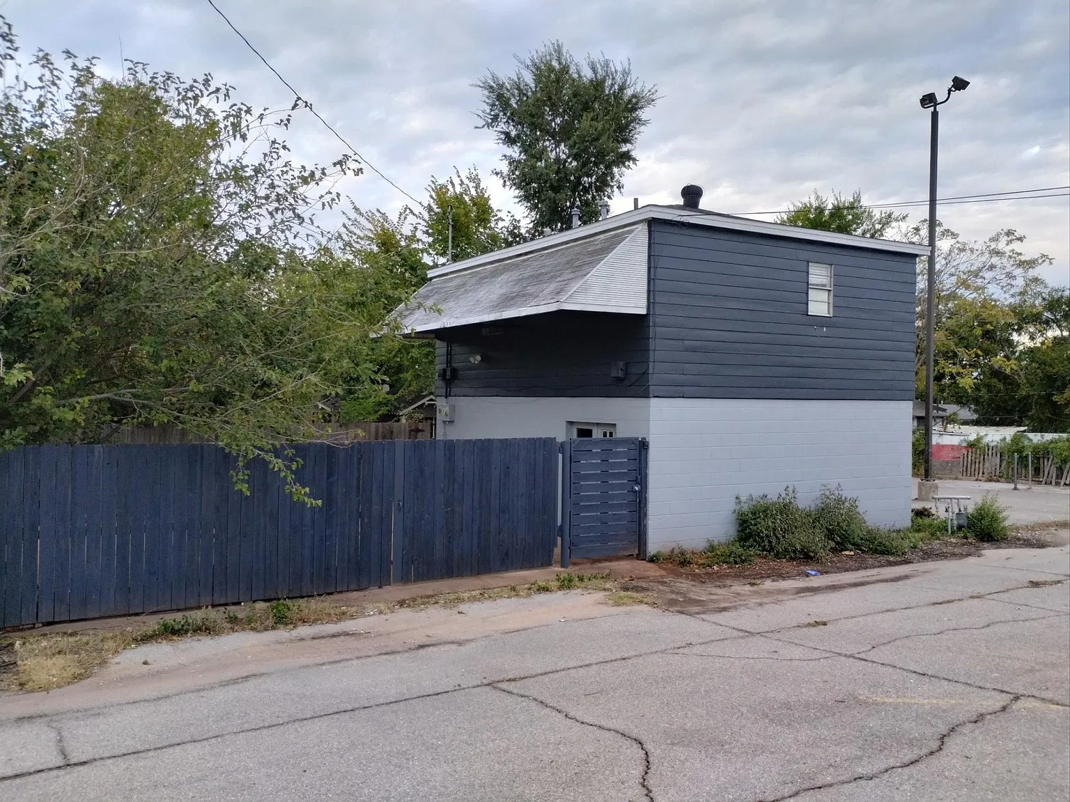 1 bed, 1000 sqft, $950 — Photo 3