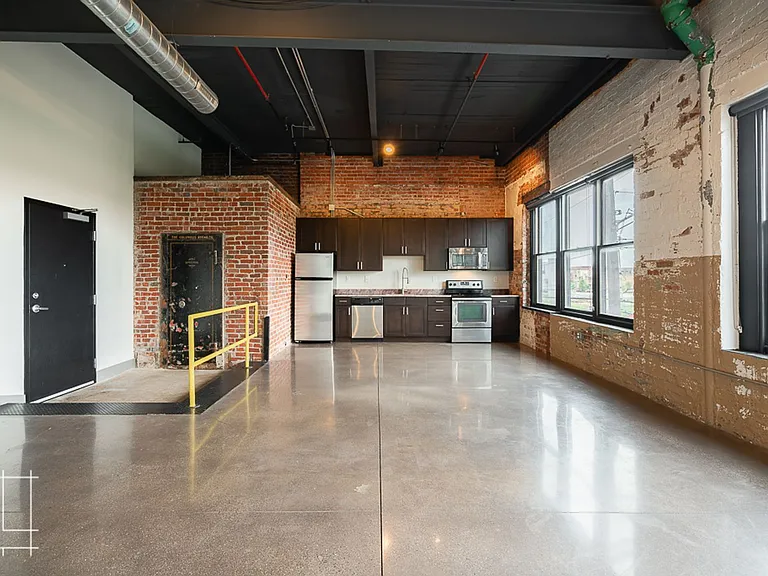 Wonder Bread Lofts — Photo 63