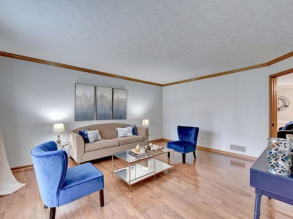 4th image of 1611 Greyfield Trce