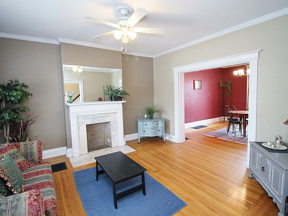 4th image of 827 O Fallon Ave