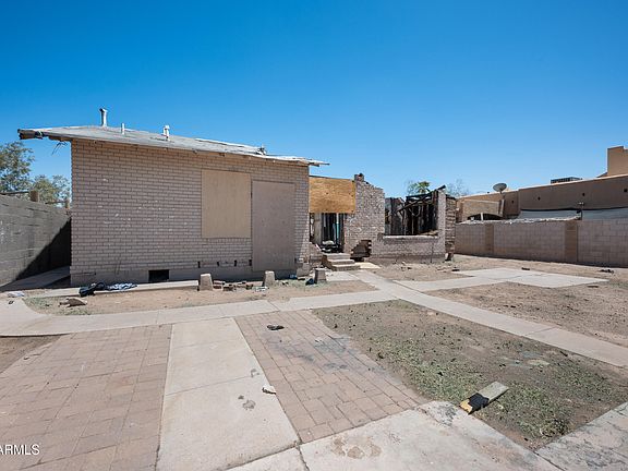 4th image of 330 N 18TH Avenue #FRNT