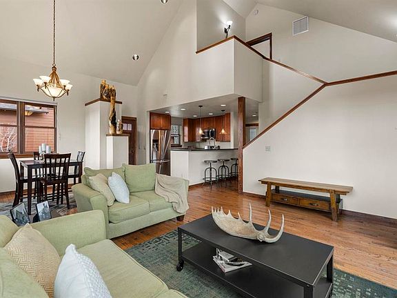 4th image of 212 Copper Rim Trail #B