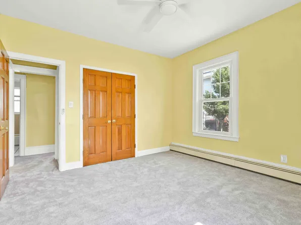 118-07 Beach Channel Drive image 10 of 28