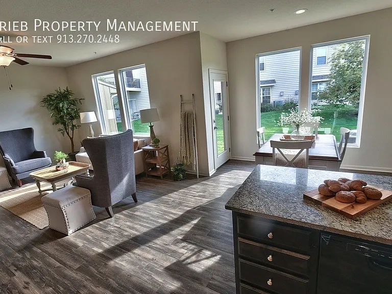 23417 W 87th Terrace Interior #24 — Photo 6