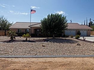 12416 Sholic Rd, Apple Valley, CA 92308