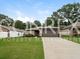 402 S Shady Ln, Benton, AR 72015