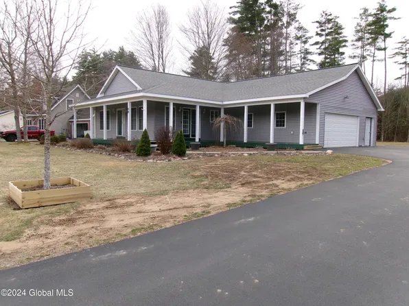 48 Rollman Circle, Hadley, NY 12835