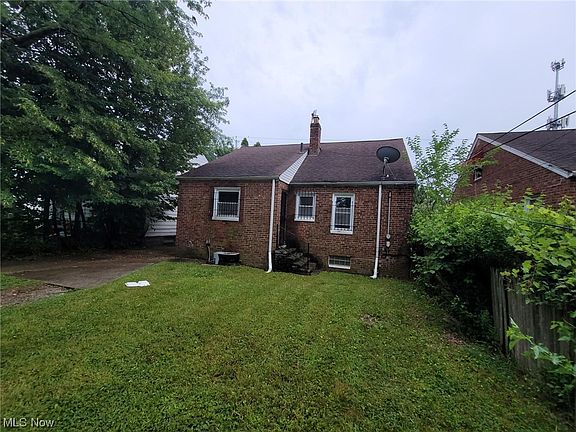 4th image of 11223 Avon Ave