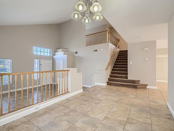 4th image of 7825 Sparrowgate Ave