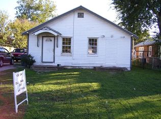 916 SW Summit Ave, Lawton, OK 73501