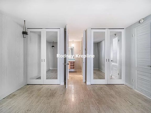 4th image of 6333 La Jolla Blvd Unit 158