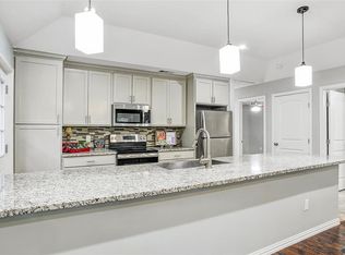 623 E Main St, Denison, TX 75021