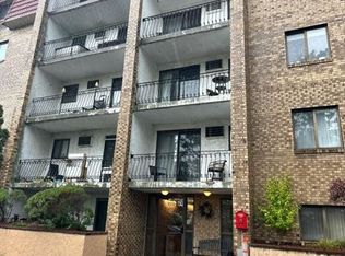 159 Franklin St UNIT II-A-2, Stoneham, MA 02180