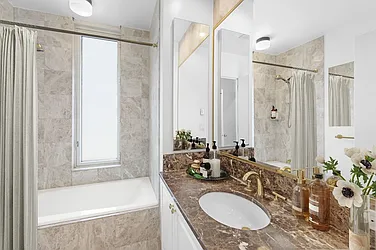 Rented by Nest Seekers International