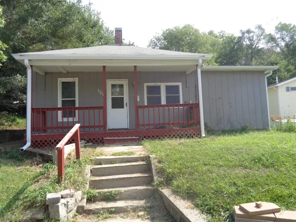 568 N 3rd St, Missouri Valley, IA 51555