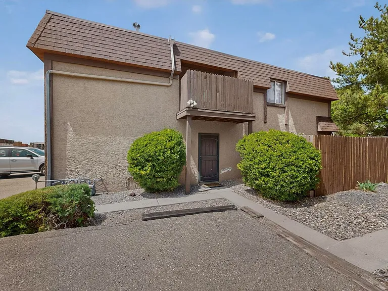 8445 Chambers Ct NE #D — Photo 15