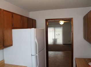 631 Pebble Beach Rd APT 3, Billings, MT 59105