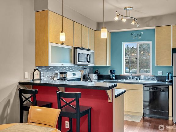 4th image of 4838 S Chicago Street #C