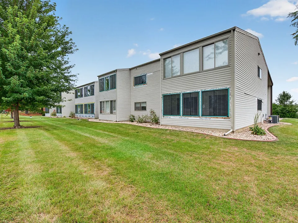 1601 N Hershey Rd