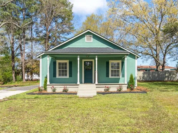 22 Burnett Ferry Rd SW, Rome, GA 30165