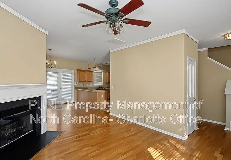 7428 Darblay St — Photo 4