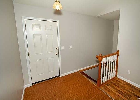 5th image of 1000 Sleepy Hollow Dr