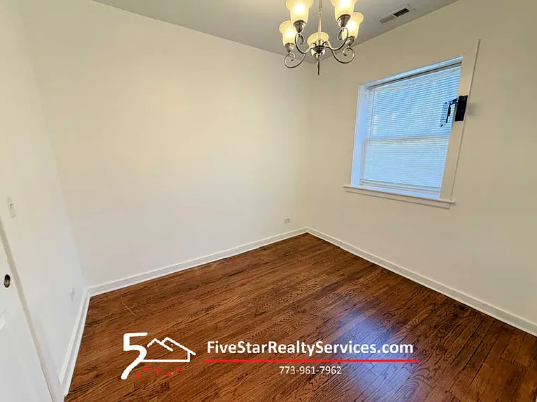 4729 N Saint Louis Ave #2 — Photo 3
