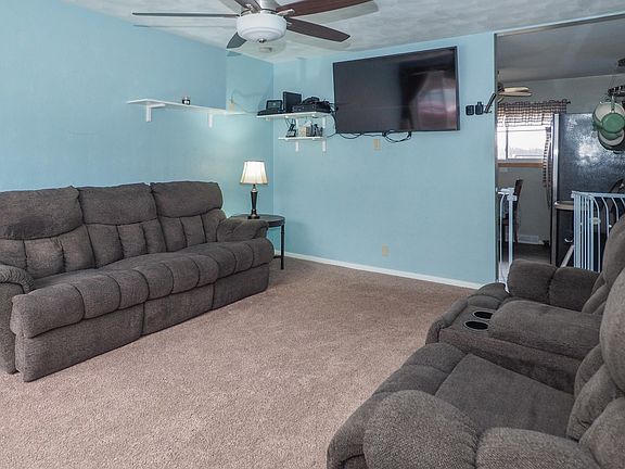 17099 Lovers Lane, Three Rivers-103