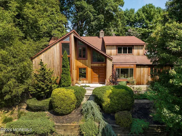 7 Wagon Way, Holmdel, NJ 07733