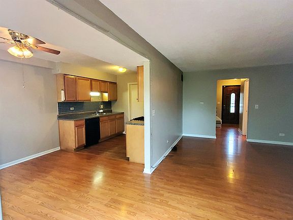 4th image of 1721 Whitney Dr #1721