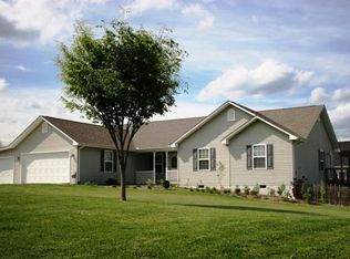 110 Country Way Rd, Vonore, TN 37885