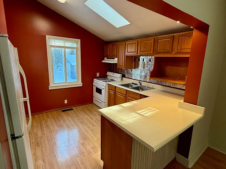 29512 Maple St — Photo 12