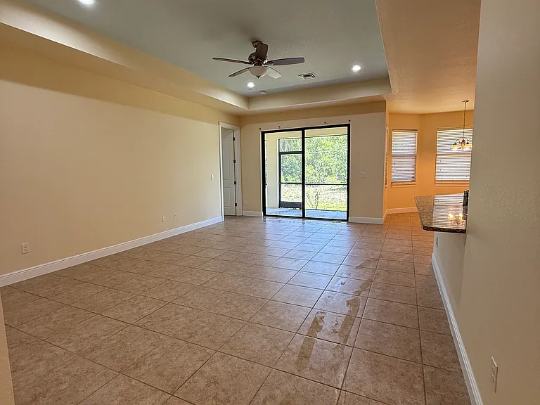 6531 Cedarwood Ave — Photo 3