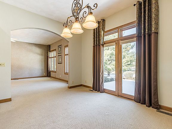 Eating Area off Kitchen