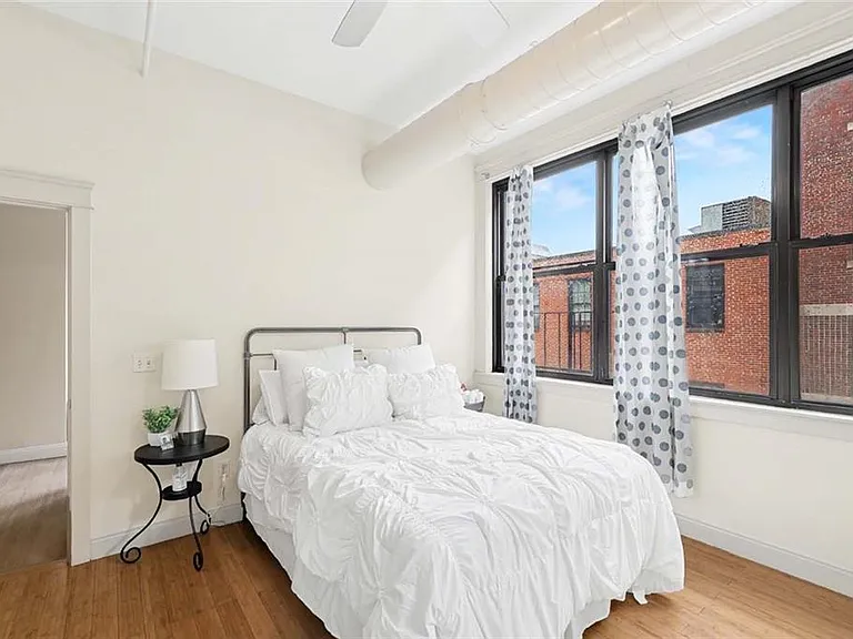 62 Orange St #3 — Photo 16