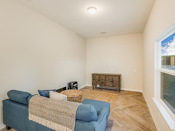 3rd image of 14729 Tierra Betancourt