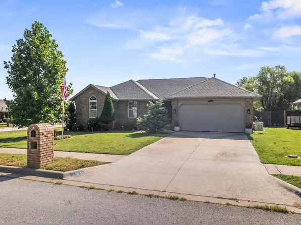 796 N Lexington Avenue, Republic, MO 65738