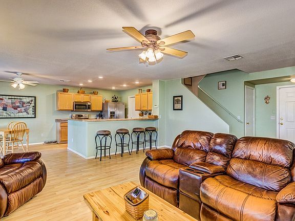 5th image of 10617 W Via Del Sol