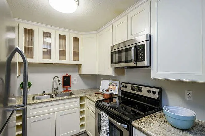 248 5th Ave