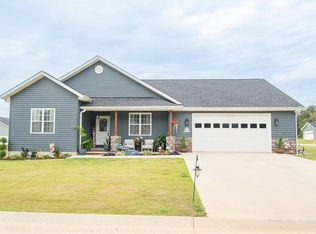 104 Lanee Ln, Poplar Bluff, MO 63901
