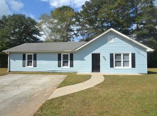 3118 Macedonia Ct, Powder Springs, GA 30127