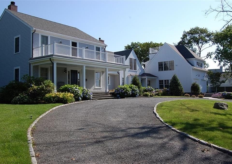 24 Winans Ave, Newport, RI 02840 Zillow