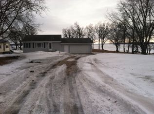 73302 490th Ave, Jackson, MN 56143