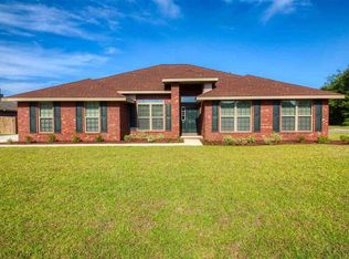 4420 Irish Bend Ln, Milton, FL 32583