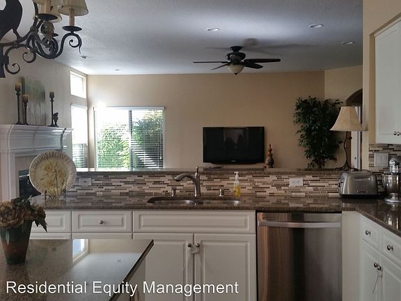 3rd image of 3178 Brackenwood Pl